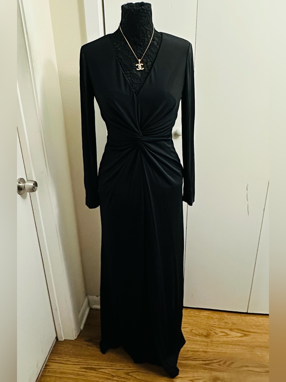 Lauren Ralph Lauren Black Twist Front Long Sleeve Maxi Dress Size 8 NWT